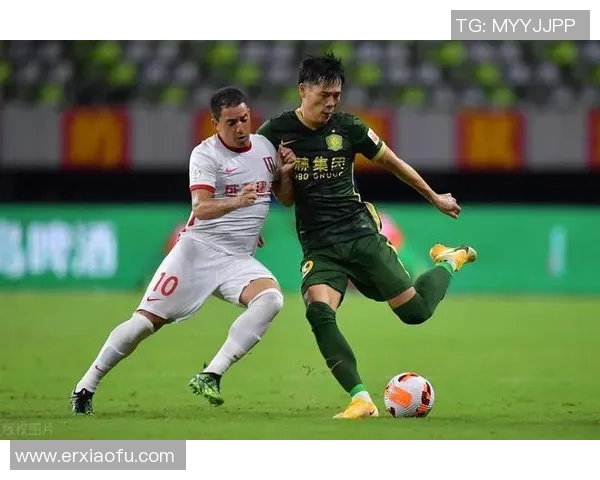 杭州飞盘队意识争议引发热议球迷对运动精神的思考与反思